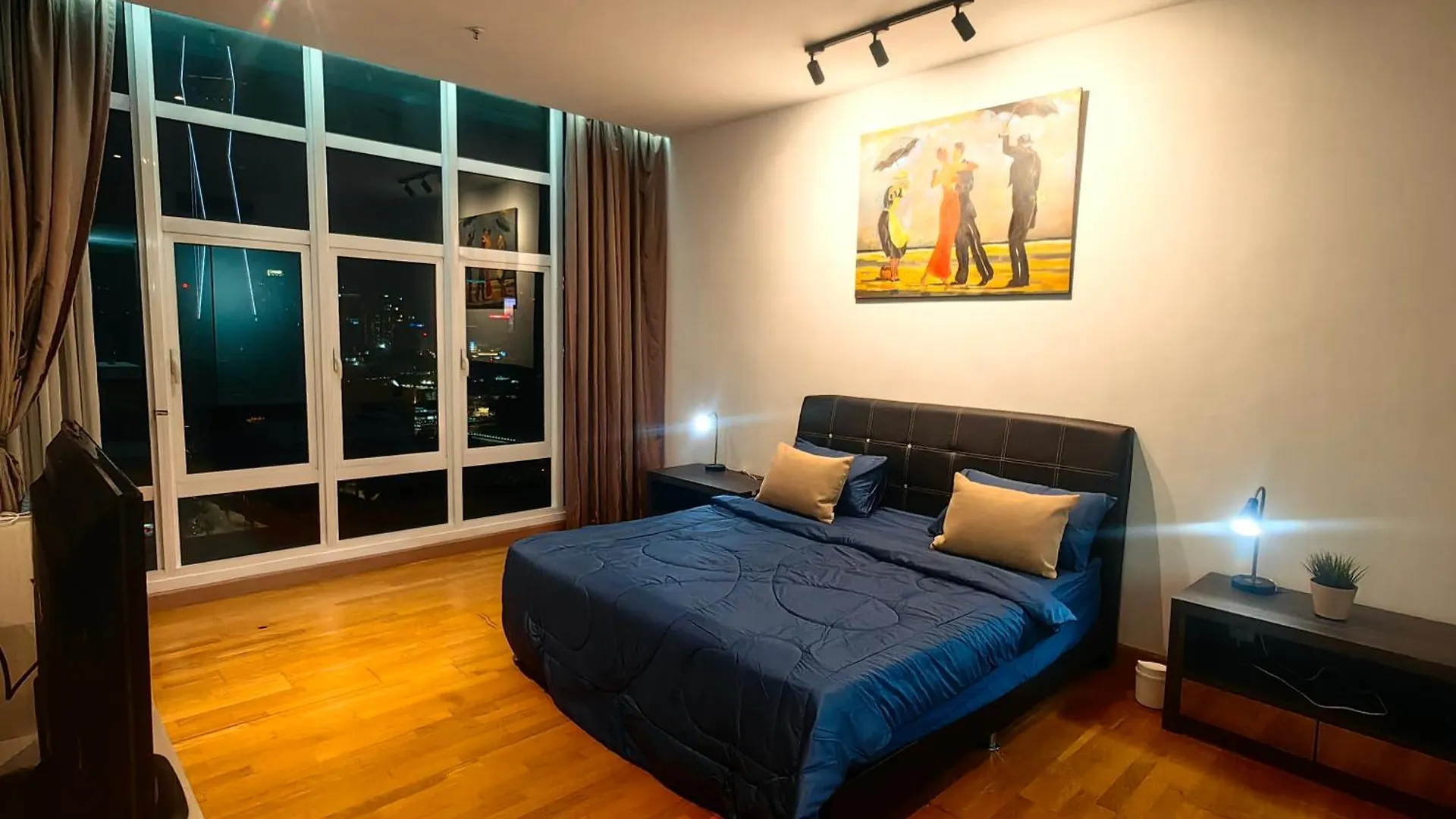 Kl Sentral Dua Sentral King Bedroom Suite With Merdeka 118 And Klcc View #Freeparking Kuala Lumpur