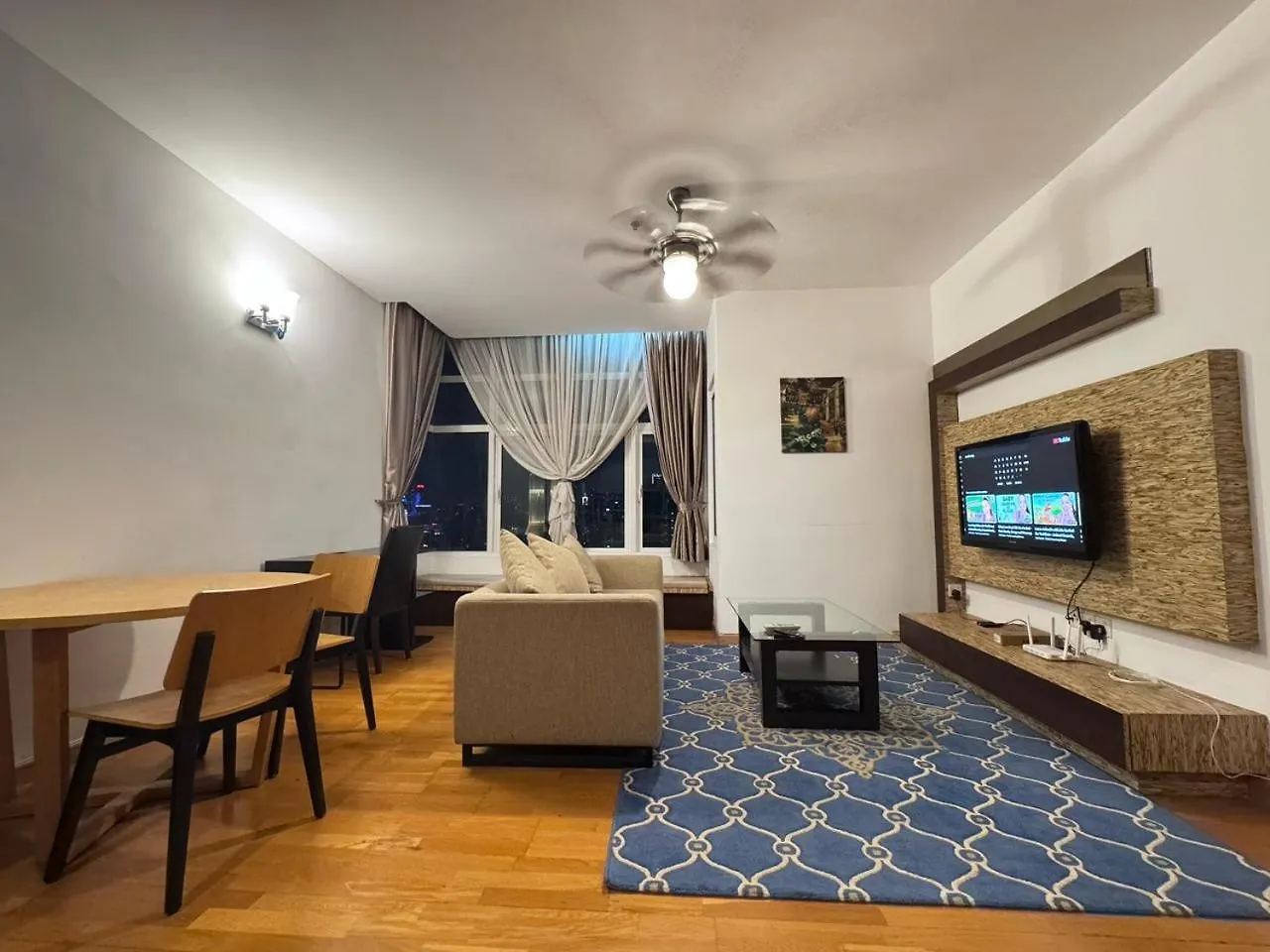 Kl Sentral Dua Sentral King Bedroom Suite With Merdeka 118 And Klcc View #Freeparking Kuala Lumpur